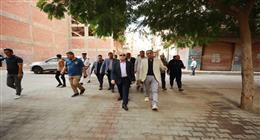محافظ كفر الشيخ يتفقد أعمال تركيب الإنترلوك في 27 شارعا