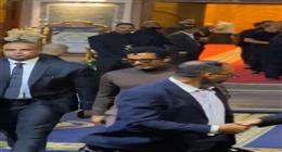 عمرو سعد وعصام السقا أول الحاضرين بعزاء والد محمد رمضان