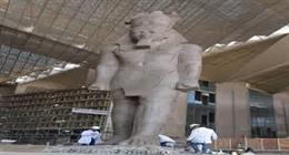 إقبال قياسي على المتحف المصري الكبير وتفعيل الحجز الإلكتروني 