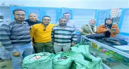 تشميع وغلق مركز طبي وصيدلية غير مرخصة بحي شرق ومركز الفتح في أسيوط