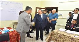 محافظ أسيوط يتفقد لجان انتخابات النواب في أول أيام الإعادة بـ3 دوائر