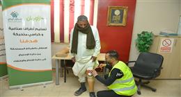 تسليم 5 أجهزة تعويضية وكراسي متحركة للمرضى غير القادرين في المنيا
