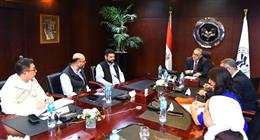 الهيئة العامة للاستثمار تبحث مع «Fountain Set limited» إنشاء مجمع صناعي للغزل والنسيج باستثمارات 100 مليون دولار