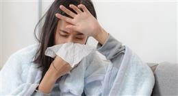 لماذا لا يتعافى البعض بسهولة من البرد والإنفلونزا؟.. تجنب هذه العادات