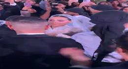 محمد ثروت ونرمين الفقي يشعلان حفل زفاف فريدة محمد هنيدي بالدبكة اللبناني (صور)