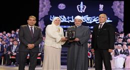 رئيس جامعة الأزهر يشهد حفل تخرج كليات طب الأسنان