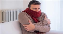 سؤال يتكرر كل شتاء.. لماذا نشعر ببرودة في المنزل أكثر من الشارع؟