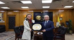 رئيس جامعة المنيا يبحث مع سفيرة الاتحاد الأوروبي تعزيز التعاون الأكاديمي