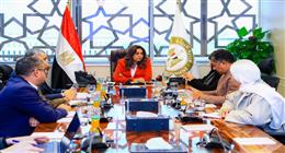 وزيرة التنمية المحلية توجه بسرعة الانتهاء من خطة الإدارة المتكاملة للسواحل 