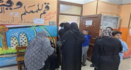 إقبال لافت للشباب والسيدات في الساعات الأخيرة من إعادة انتخابات «النواب» بالمطرية