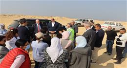 محافظ القليوبية يستقبل وفدا من البنك الدولي لبحث آلية الغلق الآمن لمدفن أبو زعبل