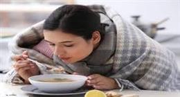 7 أطعمة لو أكلتها مع البرد مش هتتحرك من مكانك.. اعرف السبب