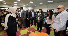 وزيرتا التنمية المحلية والتخطيط ومحافظ الأقصر يتفقدون مكتبة مصر العامة