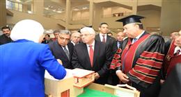 وزير التعليم العالي يشهد حفل تخريج أول دفعة من خريجي جامعة المنصورة الجديدة الأهلية