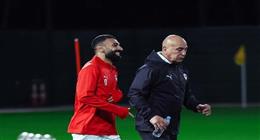 حسام حسن يستقر على خط دفاع منتخب مصر في كأس الأمم الأفريقية