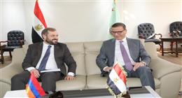 وزير الاقتصاد الأرميني يؤكد رغبة بلاده في الاستفادة من تجربة مصر بمجال الزراعة