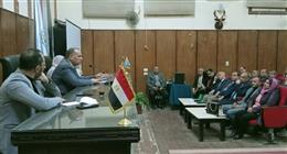 «مدير تعليم أسيوط» يناقش استعدادات امتحانات الفصل الدراسي الأول للعام الدراسي  