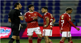 القنوات الناقلة لمباراة الأهلي والمصرية للاتصالات اليوم.. «اضبط التردد»