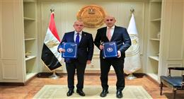 التعليم والرقابة المالية توقعان بروتوكول تعاون لتعزيز الوعي المالي لطلاب المدارس