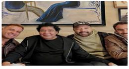 «بتقلقنا عليك».. كيف تفاعل الجمهور مع أول ظهور لـ محمد منير بعد أزمته الصحية؟