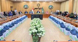 محافظ المنوفية يصرف مساعدات مالية وعينية لـ50 حالة إنسانية بقيمة 350 ألف جنيه
