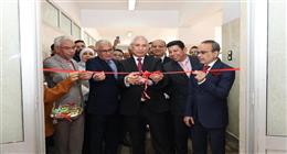 رئيس جامعة المنيا يفتتح مقر برنامجي تقنية المعلومات والتكنولوجيا الحيوية بكلية العلوم 