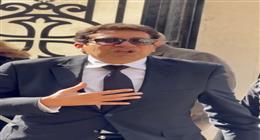 النجوم يواسون هاني رمزي في وداع والدته.. لقطات مؤثرة من صلاة الجنازة