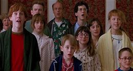 بعد 35 سنة.. كيف تغيرت ملامح أبطال فيلم «Home Alone»؟ 