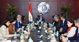  وزير الاستثمار خلال لقاء بعثة «النقد الدولي»: الاقتصاد المصري يواصل السير في الاتجاه الصحيح