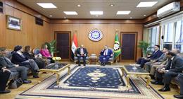 وزير الاتصالات يفتتح مكتب بريد المنصورة الرئيسي بعد تطويره 
