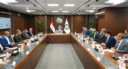 وزير البترول يعقد اجتماعا موسعا مع شركات التعدين لبحث الفرص الاستثمارية المتاحة