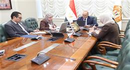 وزير العمل يعقد اجتماعًا مع مسؤولي البنك الدولي لبحث الملفات ذات الاهتمام المشترك 