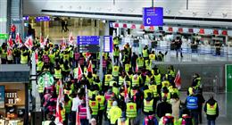 إضراب شامل يعطل 11 مطارًا في ألمانيا.. يؤثر على 3400 رحلة  