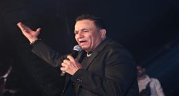محمد فؤاد يحيي سهرة رمضانية على طريق السويس