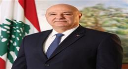 الرئيس اللبناني يدعو إلى إطلاق مفاوضات بناءة وجدية لإعادة استقرار المنطقة