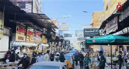 إقبال كبير على الحلويات في سوق الميدان بدمشق مع قرب حلول عيد الفطر 