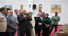 محافظ الوادي الجديد يلتقي أطفال المحافظات الحدودية ضمن أسبوع «أهل مصر»