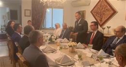 وزير الاستثمار يلتقى نظيره للاقتصاد والتخطيط التونسي لفتح أسواق جديدة