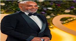الوسط الفني يستيقظ على خبر وفاة سليمان عيد: «رحلت يا صديق العمر»