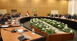وزير الكهرباء يتابع الإجراءات الخاصة بتأمين التغذية الكهربائية للشبكات خلال صيف 2025
