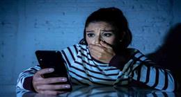 تطبيقات التعارف تحطم أحلام الضحايا.. «طارق» خسر 5 ملايين جنيه و«مي» تعرضت للابتزاز