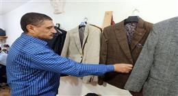 انتعاش تفصيل البدل وفساتين الزفاف في الأعياد والمناسبات.. «ملوك الصنعة»