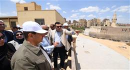 وزير الإسكان يتفقد مشروع «حدائق تلال الفسطاط» لمتابعة أعمال التنفيذ