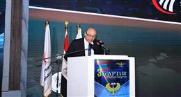 وزير الطيران: تأهيل الكوادر البشرية الاستثمار الحقيقي في مستقبل الصناعة