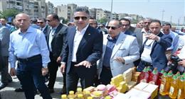 محافظ القاهرة: تخفيضات السلع في سوق اليوم الواحد تصل إلى 50% 