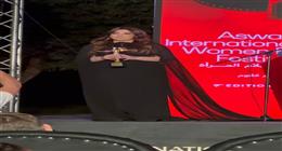 كندة علوش: فخورة بتكريمي في بلدي الثاني مصر