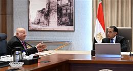 رئيس الوزراء يستعرض مقترحا للاستغلال الأمثل سياحيا لمسار العائلة المقدسة 