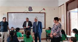 وكيل «تعليم الإسماعيلية» يتفقد لجان امتحانات صفوف النقل ويوجه بالتصدي لمحاولات الغش