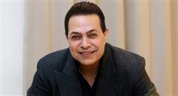 الفنان حكيم يعلن مشاركته في افتتاح المتحف المصري الكبير