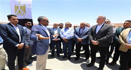وزير البترول يفتتح محطة تخفيض الغاز الطبيعي الدائمة بمدينة الخارجة